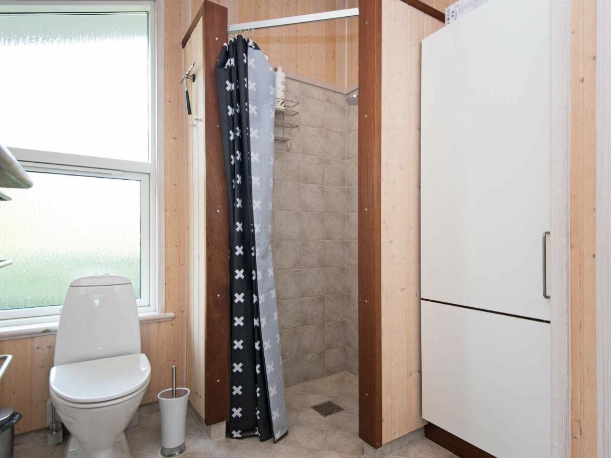 6 Person Holiday Home In Ебелтофт Екстериор снимка
